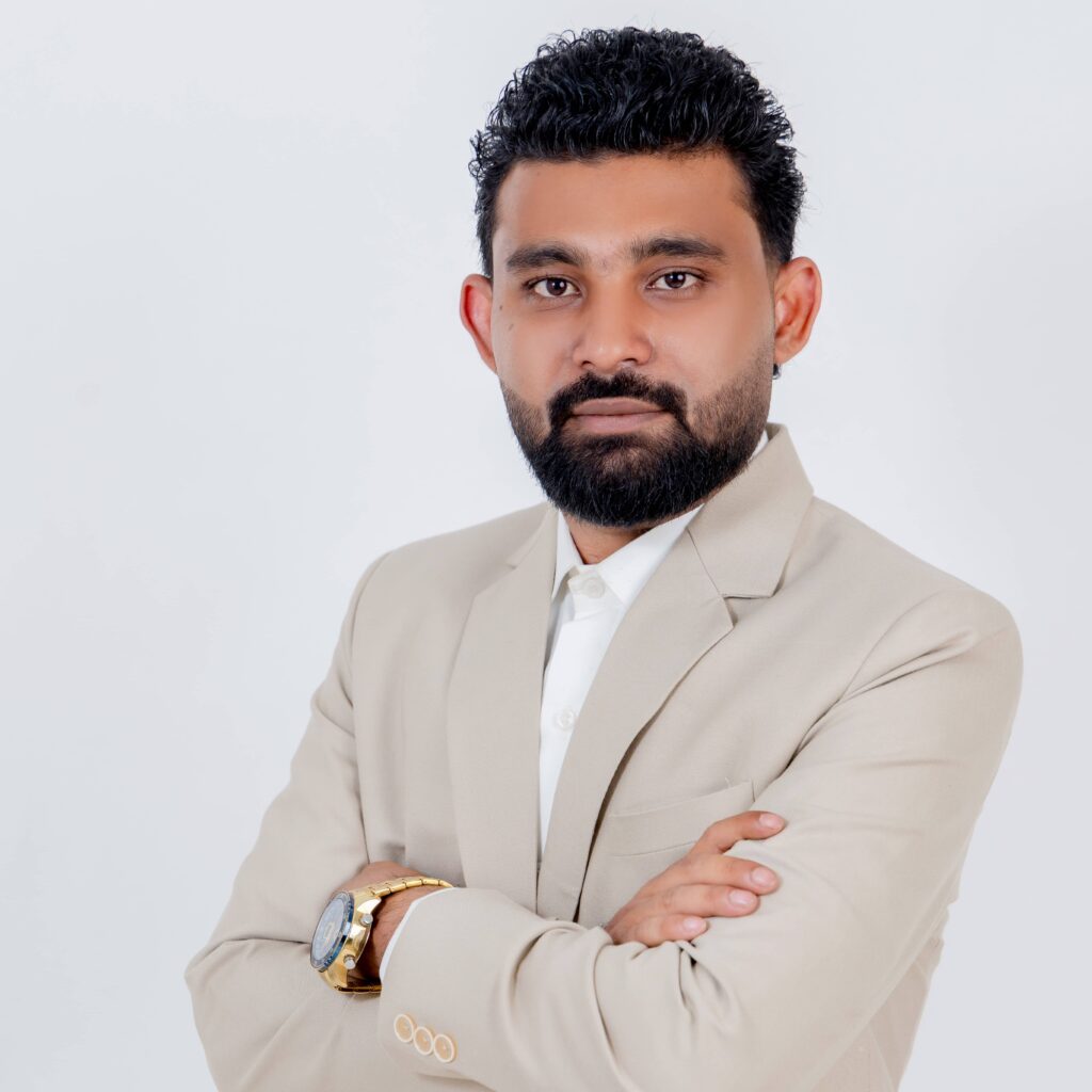 Mr. Shahnavazkhan Kureshi